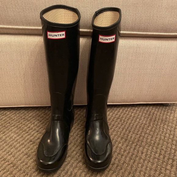 Hunter Sandhurst Equestrian Rain Boots - Picture 2 of 8